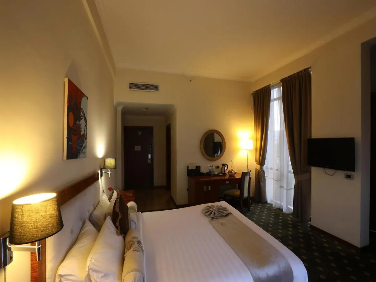 Kenenisa Plus International Hotel Addis Ababa