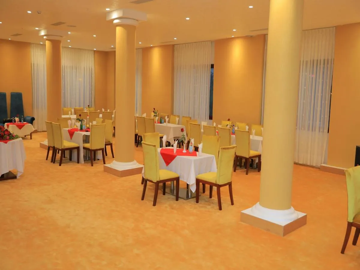 Kenenisa Plus International Hotel Addis Ababa